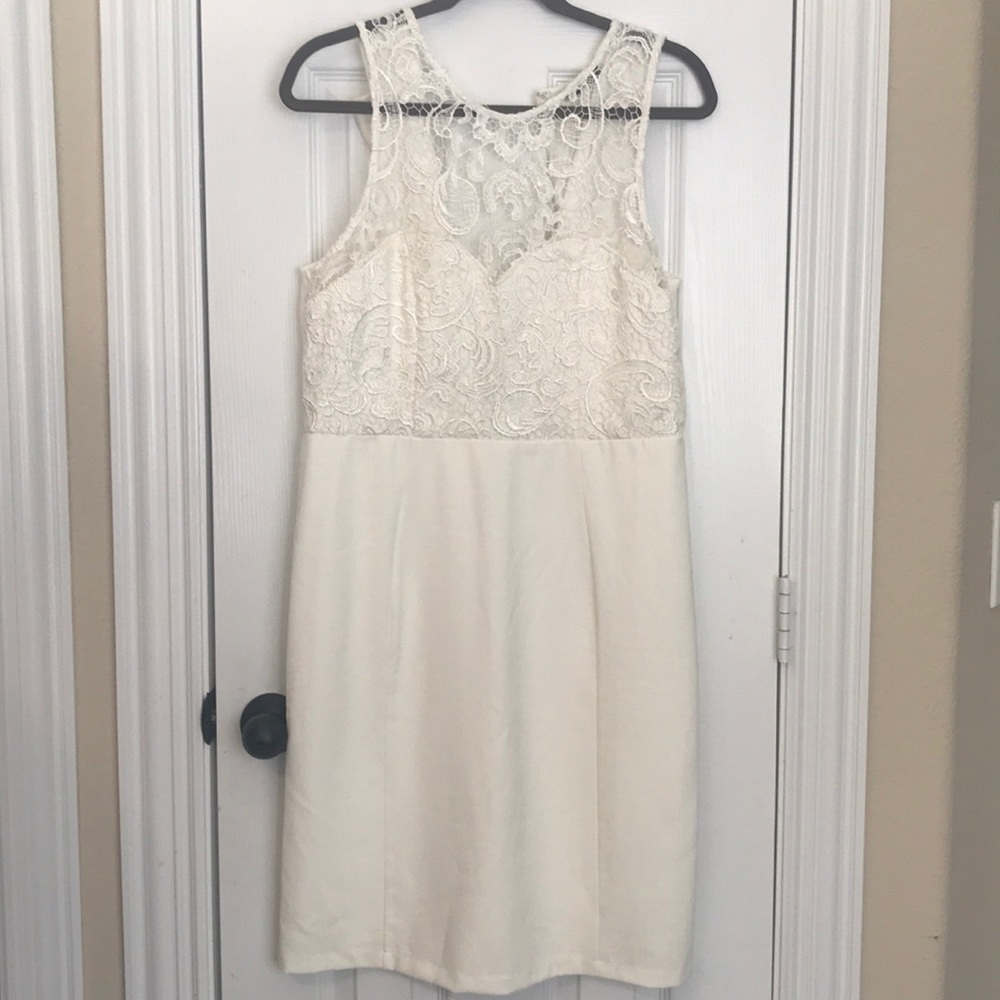 LULUS NWOT White lace dress